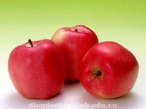 Vì sao nên ăn táo mỗi ngày ?