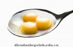 Tại sao lòng đỏ trứng gà rất tốt cho trẻ để tăng cường trí nhớ?